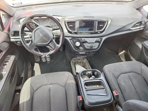2C4RC1FG1JR357848 2018 CHRYSLER PACIFICA - Image 8