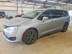 2C4RC1FG1KR522539 2019 CHRYSLER PACIFICA