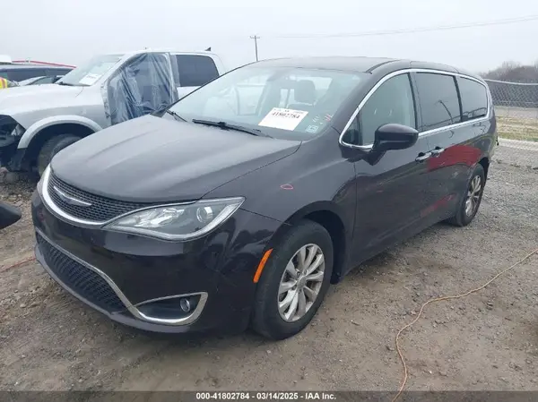 2C4RC1FG1KR541611 2019 CHRYSLER PACIFICA - Image 2