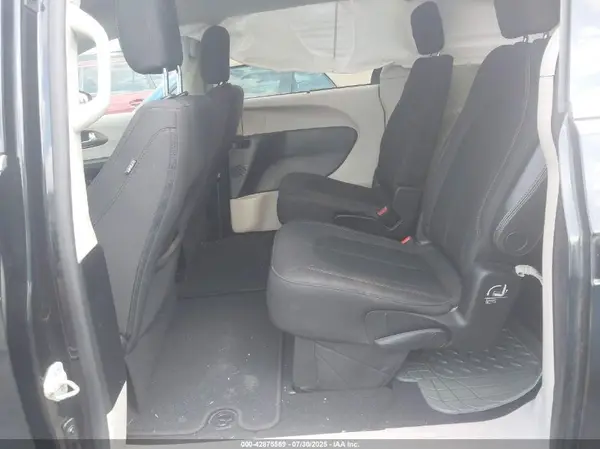 2C4RC1FG1KR628425 2019 CHRYSLER PACIFICA - Image 8