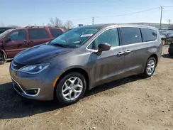 2C4RC1FG1KR629946 2019 CHRYSLER PACIFICA