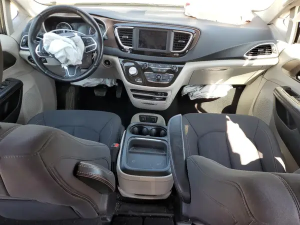 2C4RC1FG1KR629946 2019 CHRYSLER PACIFICA - Image 8