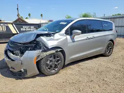 2C4RC1FG1KR666723 2019 CHRYSLER PACIFICA