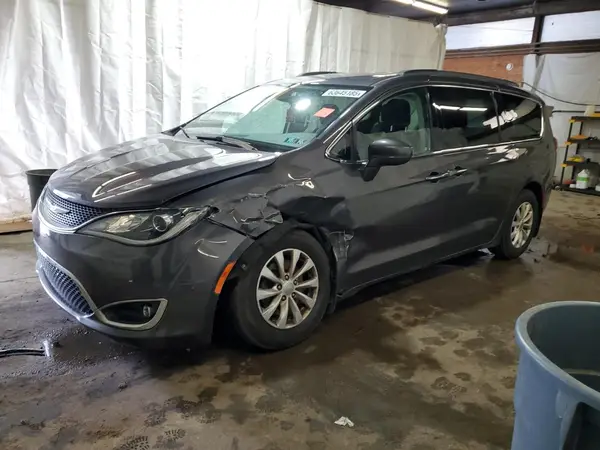 2C4RC1FG1KR686535 2019 CHRYSLER PACIFICA - Image 1