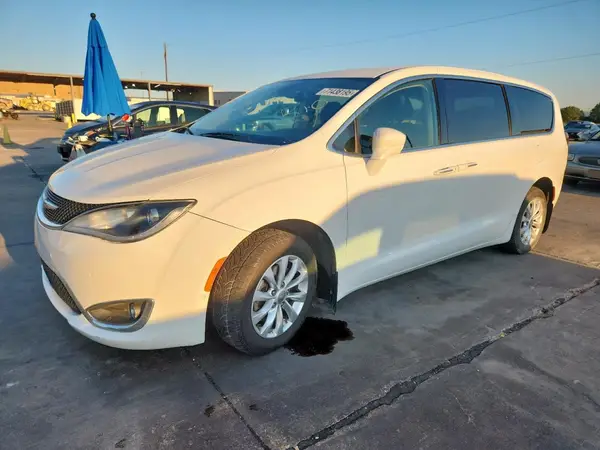 2C4RC1FG1KR708095 2019 CHRYSLER PACIFICA - Image 1