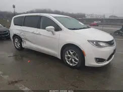 2C4RC1FG1KR738293 2019 CHRYSLER PACIFICA