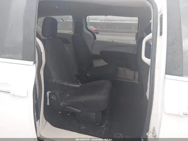 2C4RC1FG1KR738293 2019 CHRYSLER PACIFICA - Image 8
