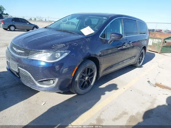 2C4RC1FG1LR124264 2020 CHRYSLER PACIFICA - Image 2