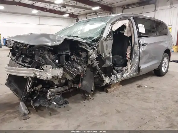 2C4RC1FG1LR158298 2020 CHRYSLER PACIFICA - Image 2
