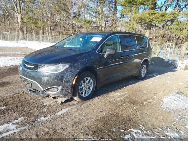 2C4RC1FG1LR159001 2020 CHRYSLER PACIFICA - Image 2