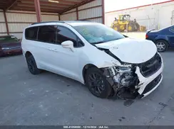 2C4RC1FG1NR110237 2022 CHRYSLER PACIFICA