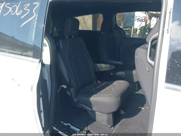 2C4RC1FG1RR159153 2024 CHRYSLER PACIFICA - Image 8