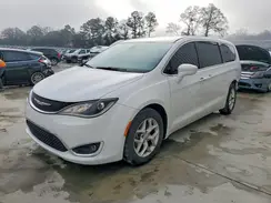 2C4RC1FG2JR116428 2018 CHRYSLER PACIFICA