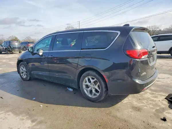2C4RC1FG2JR117045 2018 CHRYSLER PACIFICA - Image 2