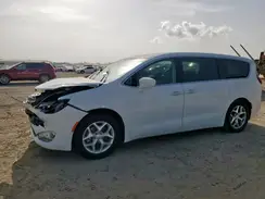2C4RC1FG2JR122617 2018 CHRYSLER PACIFICA