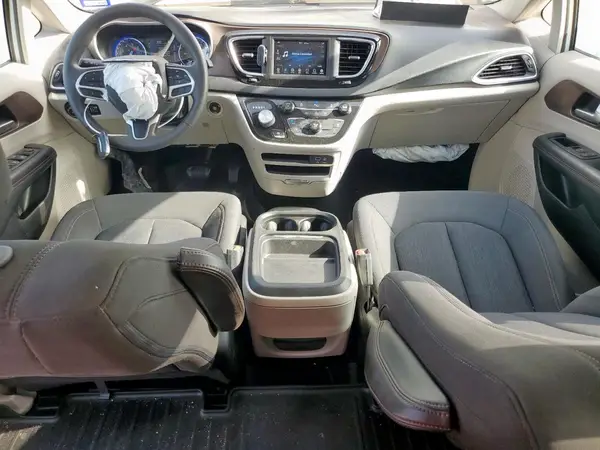 2C4RC1FG2JR122617 2018 CHRYSLER PACIFICA - Image 8