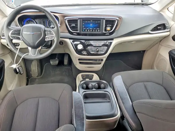 2C4RC1FG2JR122939 2018 CHRYSLER PACIFICA - Image 8