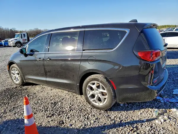 2C4RC1FG2JR125579 2018 CHRYSLER PACIFICA - Image 2