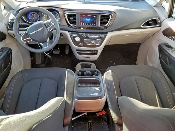 2C4RC1FG2JR125579 2018 CHRYSLER PACIFICA - Image 8