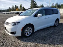 2C4RC1FG2JR126425 2018 CHRYSLER PACIFICA