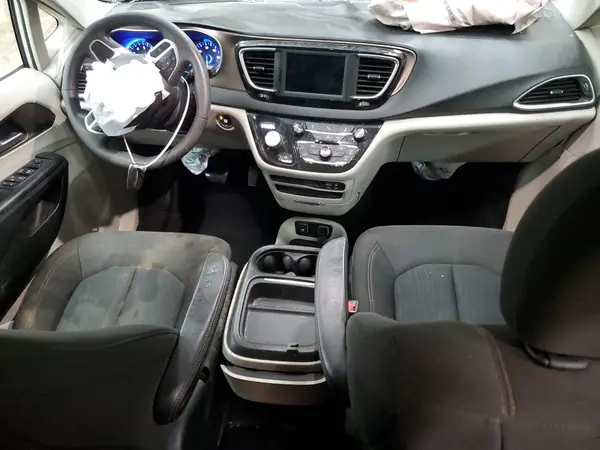 2C4RC1FG2JR128563 2018 CHRYSLER PACIFICA - Image 8