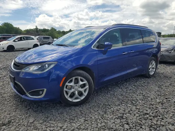 2C4RC1FG2JR228128 2018 CHRYSLER PACIFICA - Image 1
