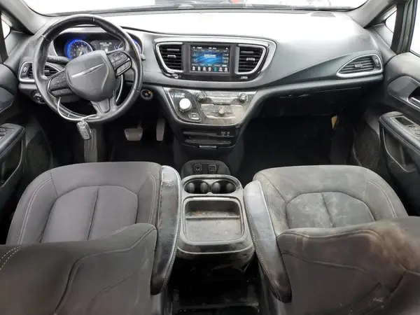2C4RC1FG2JR236231 2018 CHRYSLER PACIFICA - Image 8