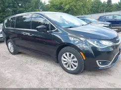 2C4RC1FG2JR277765 2018 CHRYSLER PACIFICA