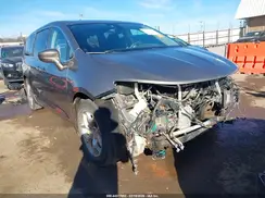 2C4RC1FG2JR293352 2018 CHRYSLER PACIFICA