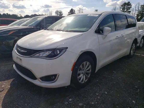 2C4RC1FG2JR339388 2018 CHRYSLER PACIFICA