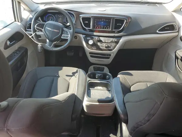 2C4RC1FG2JR353498 2018 CHRYSLER PACIFICA - Image 8