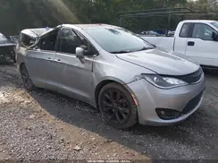 2C4RC1FG2JR358281 2018 CHRYSLER PACIFICA