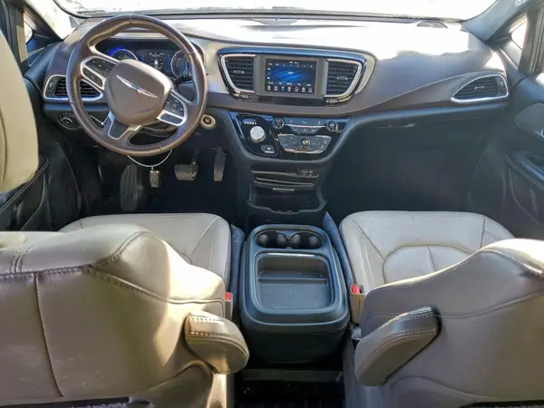 2C4RC1FG2KR554982 2019 CHRYSLER PACIFICA - Image 8