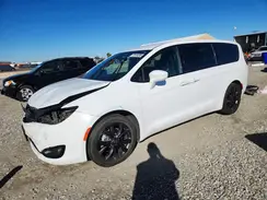 2C4RC1FG2KR574116 2019 CHRYSLER PACIFICA