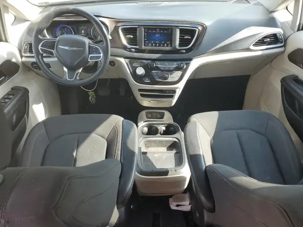 2C4RC1FG2KR589165 2019 CHRYSLER PACIFICA - Image 8