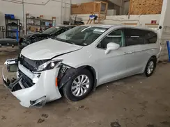 2C4RC1FG2KR589182 2019 CHRYSLER PACIFICA