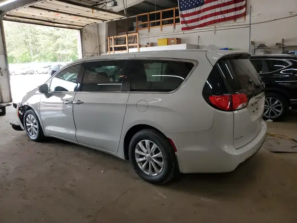 2C4RC1FG2KR589182 2019 CHRYSLER PACIFICA - Image 2
