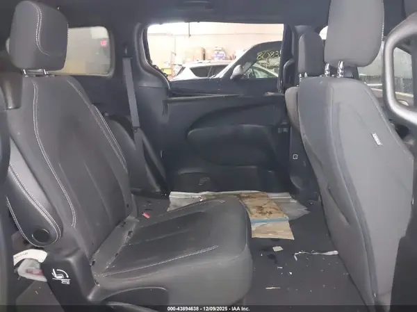 2C4RC1FG2KR638588 2019 CHRYSLER PACIFICA - Image 8
