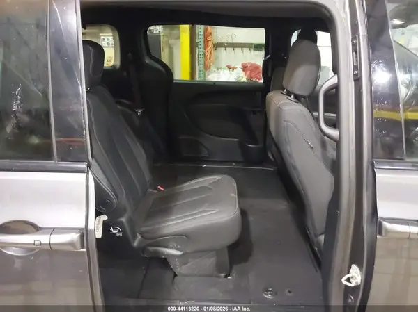 2C4RC1FG2LR129179 2020 CHRYSLER PACIFICA - Image 8