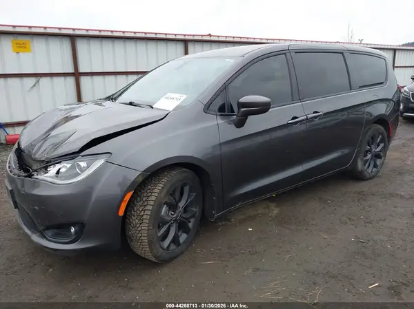 2C4RC1FG2LR145673 2020 CHRYSLER PACIFICA - Image 2