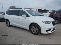 2C4RC1FG2MR561806 2021 CHRYSLER PACIFICA