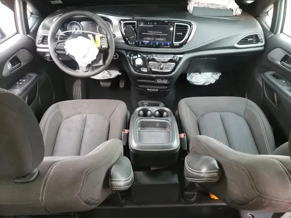 2C4RC1FG2RR120586 2024 CHRYSLER PACIFICA - Image 8