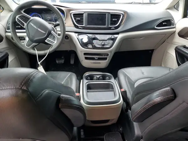 2C4RC1FG3JR122822 2018 CHRYSLER PACIFICA - Image 8