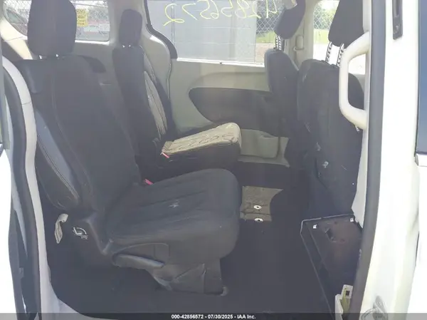 2C4RC1FG3JR125915 2018 CHRYSLER PACIFICA - Image 8