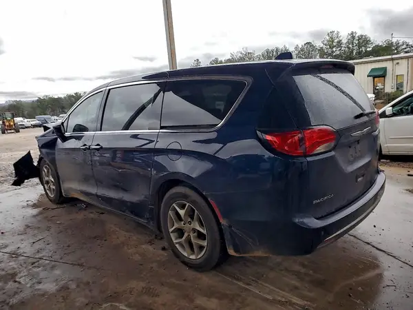 2C4RC1FG3JR157392 2018 CHRYSLER PACIFICA - Image 2