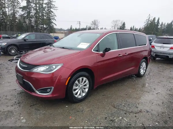 2C4RC1FG3JR157408 2018 CHRYSLER PACIFICA - Image 2