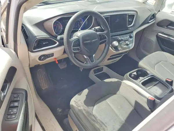 2C4RC1FG3JR279248 2018 CHRYSLER PACIFICA - Image 8