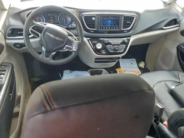 2C4RC1FG3JR279993 2018 CHRYSLER PACIFICA - Image 8