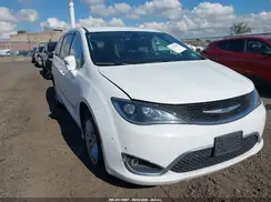 2C4RC1FG3JR323071 2018 CHRYSLER PACIFICA