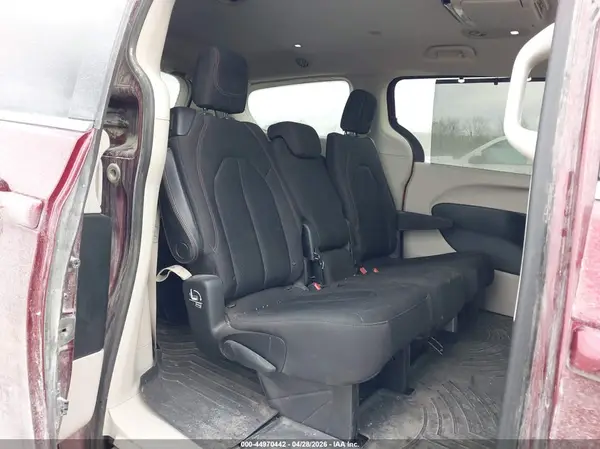 2C4RC1FG3JR352540 2018 CHRYSLER PACIFICA - Image 8
